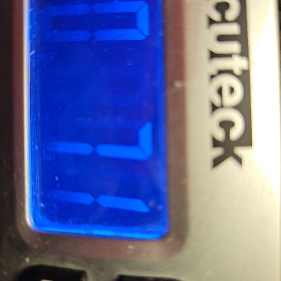 Sketchers Women's XL blue top short sleeve poly blend - Picture 9 of 9